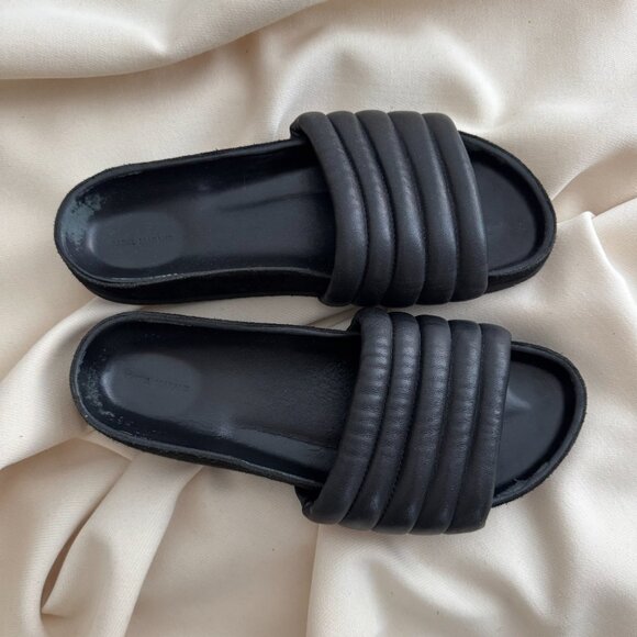 Isabel Marant Hellea Slides in Black, size 40 - Picture 2 of 9